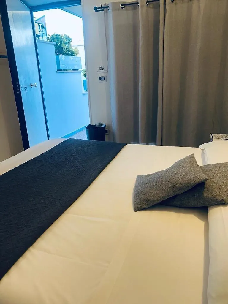 Airport Hotel Фьюмичино