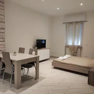 Apartment Dream & Fly 2, Fiumicino