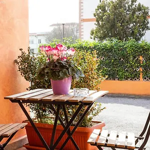 Apartment Ciaccio House Near Airport, Fiumicino