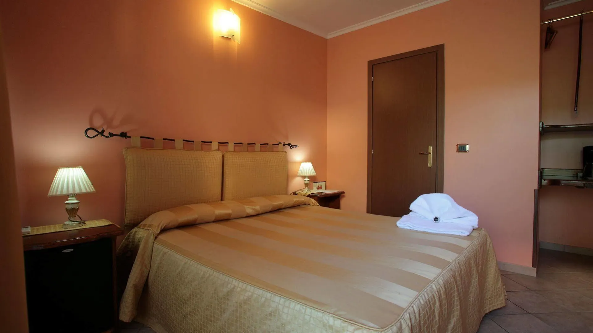 **  Airport Hotel Fiumicino Italy